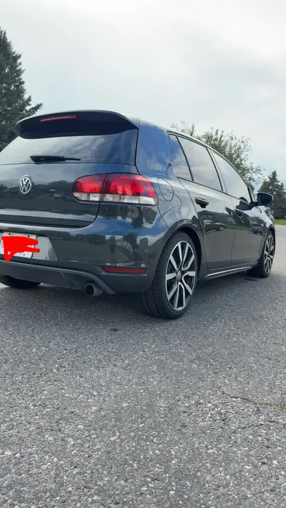 Volkswagen Golf Gti 2012 photo 2
