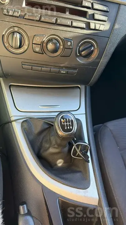 BMW 1 Series 2007 photo 5