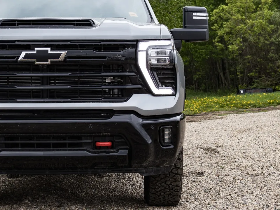 Chevrolet Silverado 3500Hd 2026 photo 4