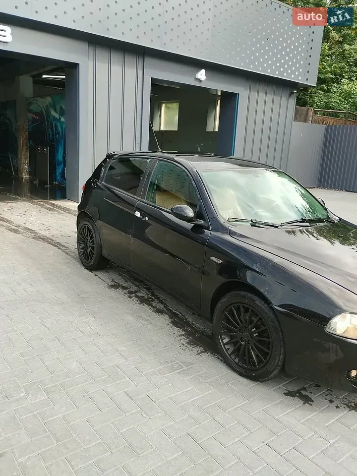 Alfa Romeo 147 2008 photo 5