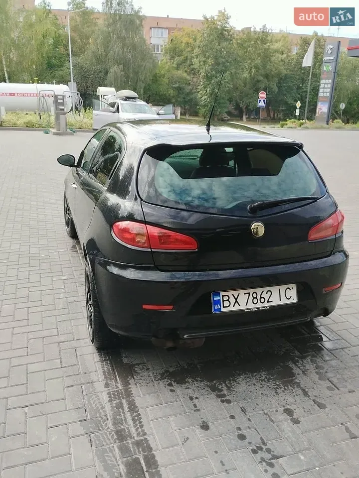 Alfa Romeo 147 2008 photo 2