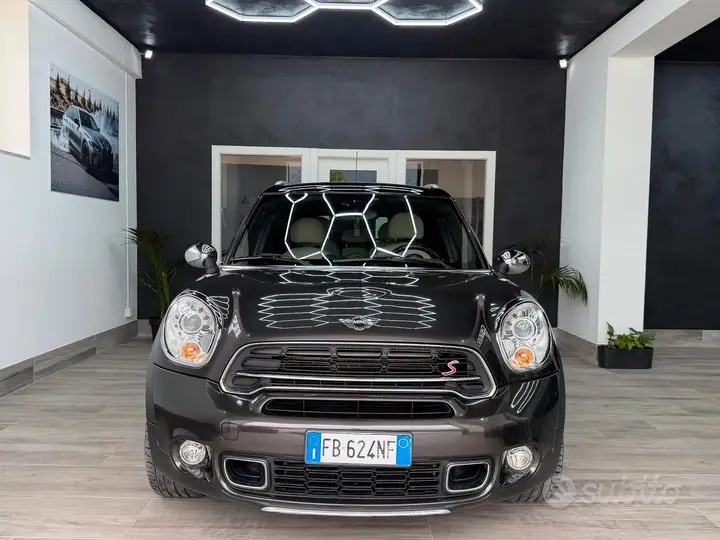 Mini Mini Countryman 2015 photo 2