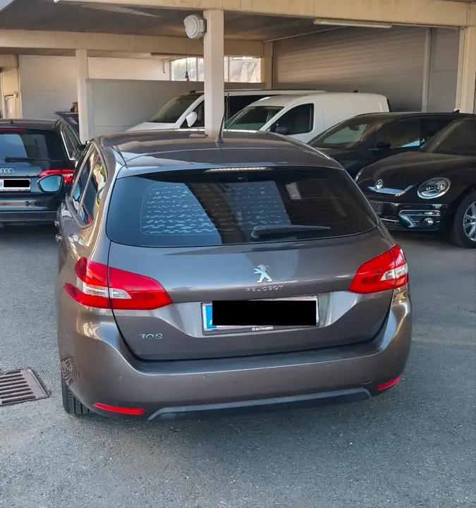 Peugeot 308 2014 photo 3