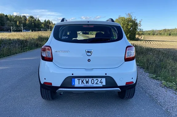Dacia Sandero Stepway 2015 photo 4
