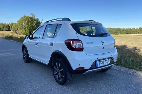 Dacia Sandero Stepway 2015 photo 3