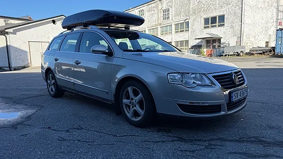 Volkswagen Passat 2010 photo 2
