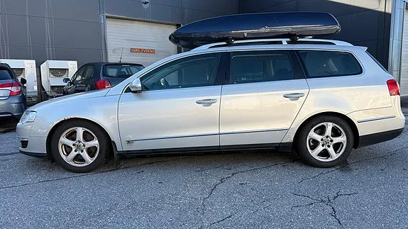 Volkswagen Passat 2010 photo 4