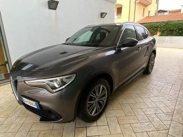 Alfa Romeo Stelvio 2021 photo 3