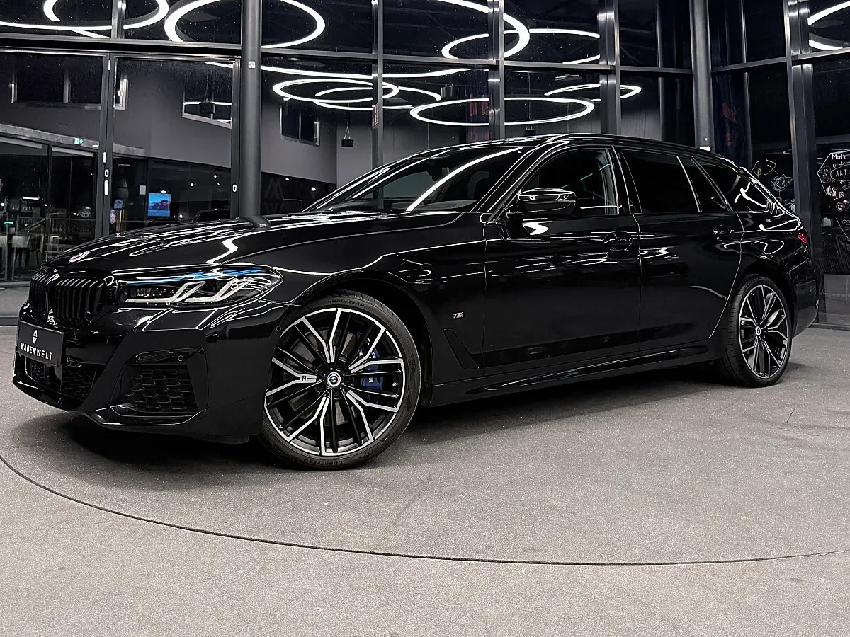 BMW 5 Series 2022 photo 3