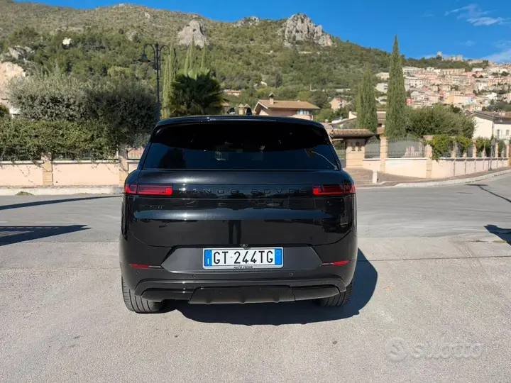 Land Rover Range Rover Sport 2024 photo 5