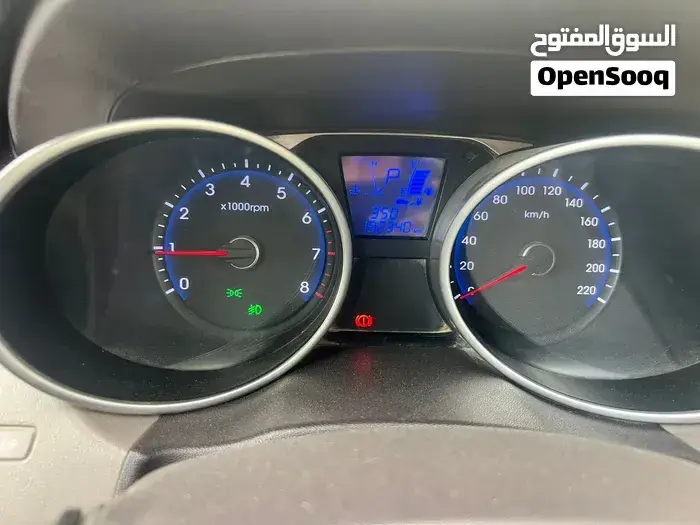 Hyundai Tucson 2014 photo 2