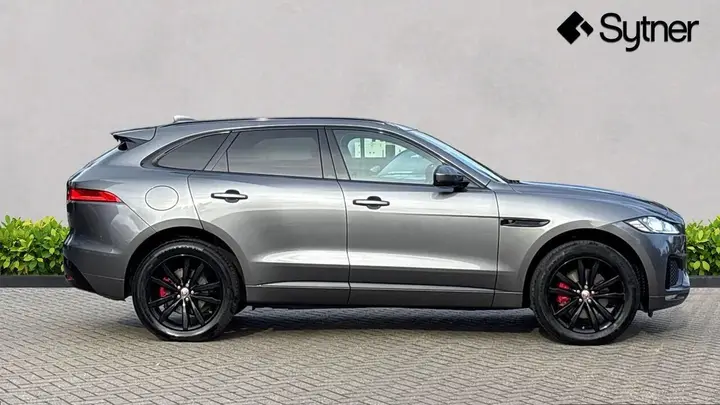 Jaguar F-Pace 2017 photo 3