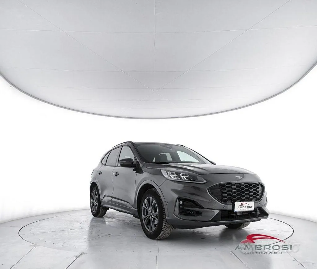 Ford Kuga 2022 photo 2