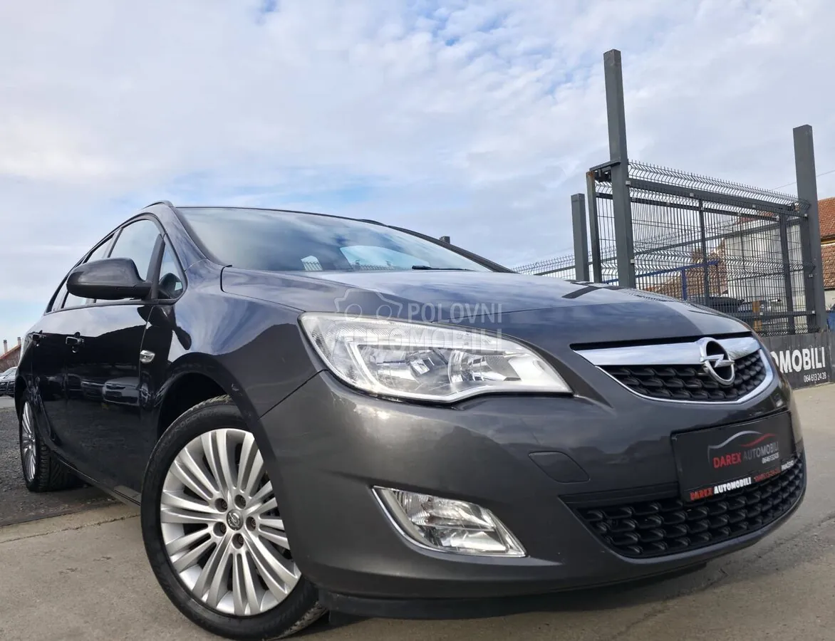 Opel Astra J