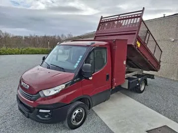 Iveco Daily 2018 photo 2