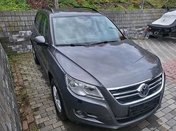 Volkswagen Tiguan 2011 photo 3