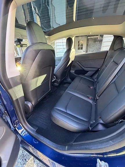 Tesla Model Y 2022 photo 3