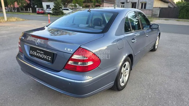 Mercedes-Benz E 220 2006 photo 5