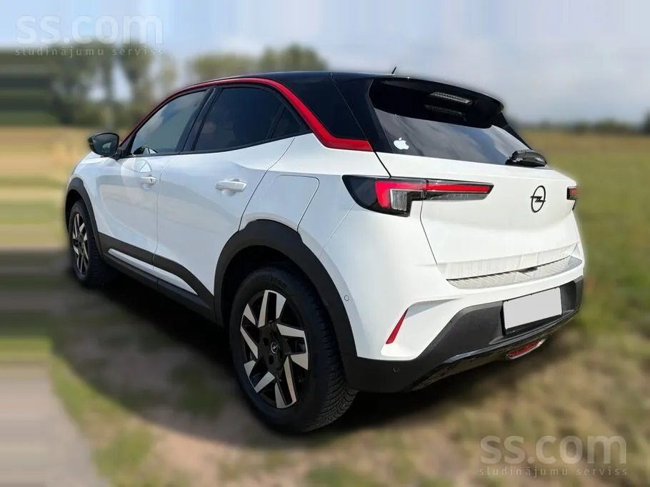 Opel Mokka-E 2022 photo 2