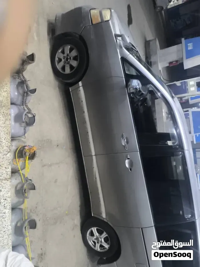 Toyota Innova 2005 photo 2