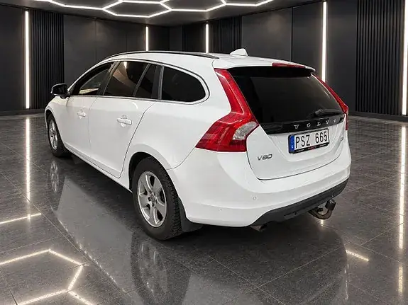 Volvo V60 2011 photo 4