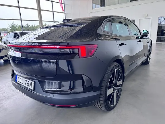 Polestar 4 2025 photo 5