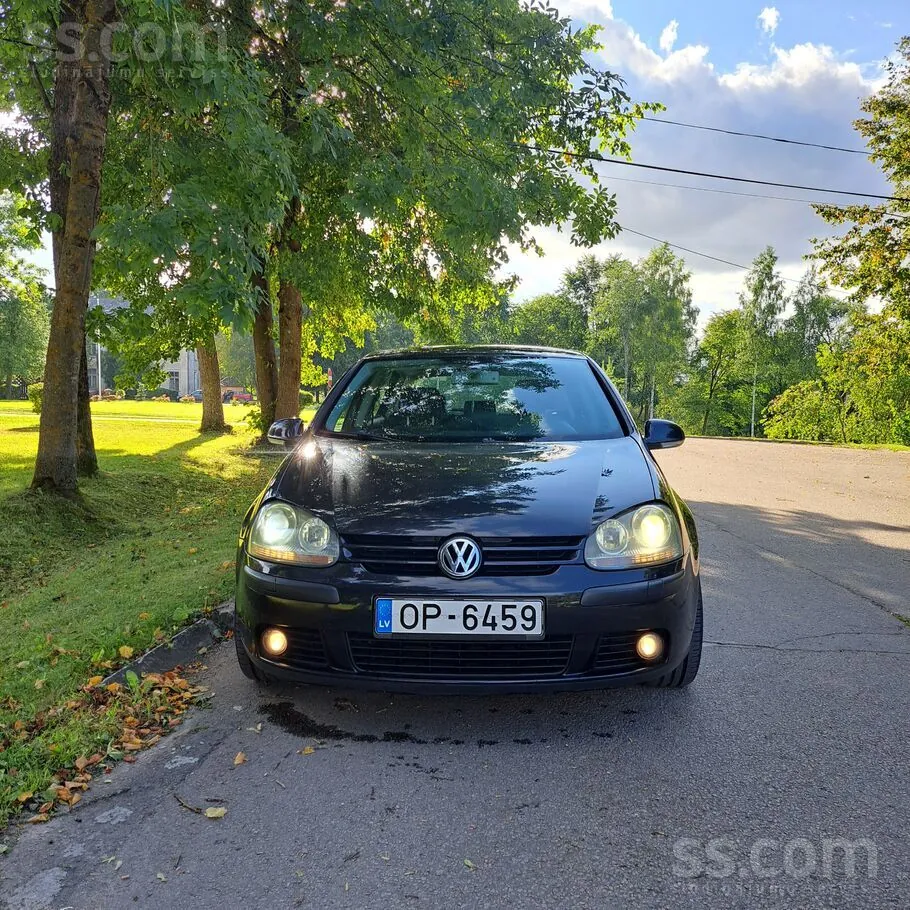 Volkswagen Golf 5 2004 photo 2