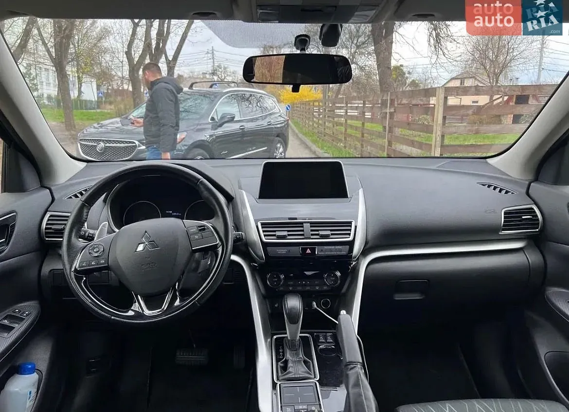 Mitsubishi Eclipse Cross 2018 photo 3
