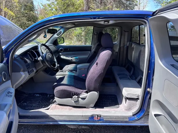 Toyota Tacoma 2006 photo 2
