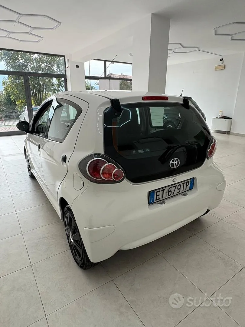 Toyota Aygo 2014 photo 5