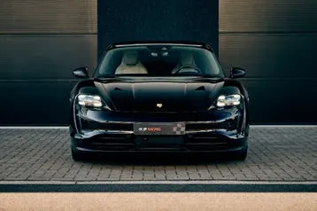 Porsche Taycan 2021 photo 2