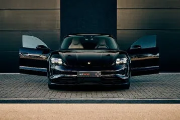 Porsche Taycan 2021 photo 3