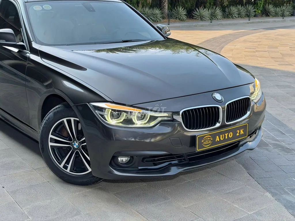 BMW 3 Series 2016 photo 4