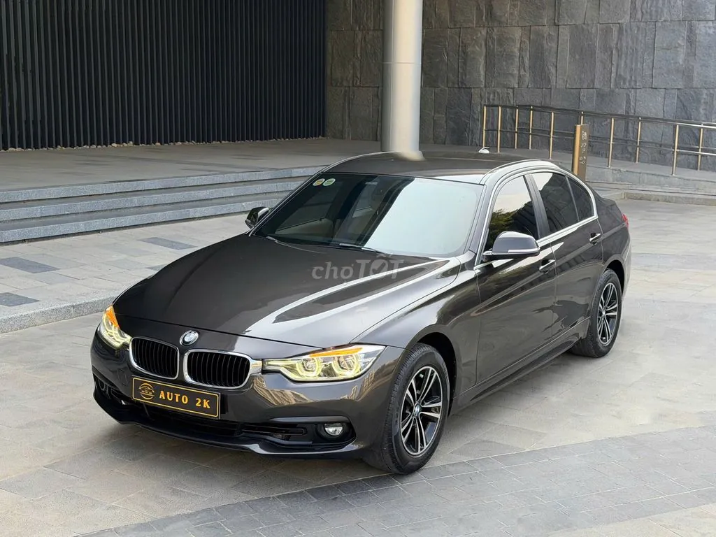 BMW 3 Series 2016 photo 3