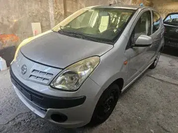 Nissan Pixo