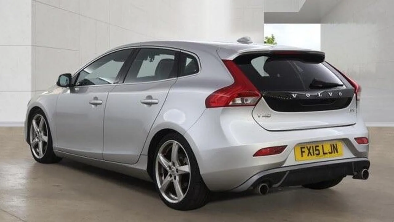 Volvo V40 2015 photo 4