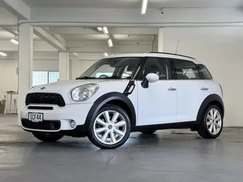 Mini Cooper S Countryman 2013 photo 2