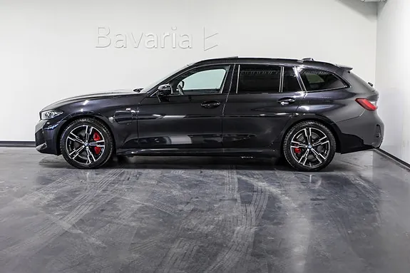 BMW 330E 2024 photo 2