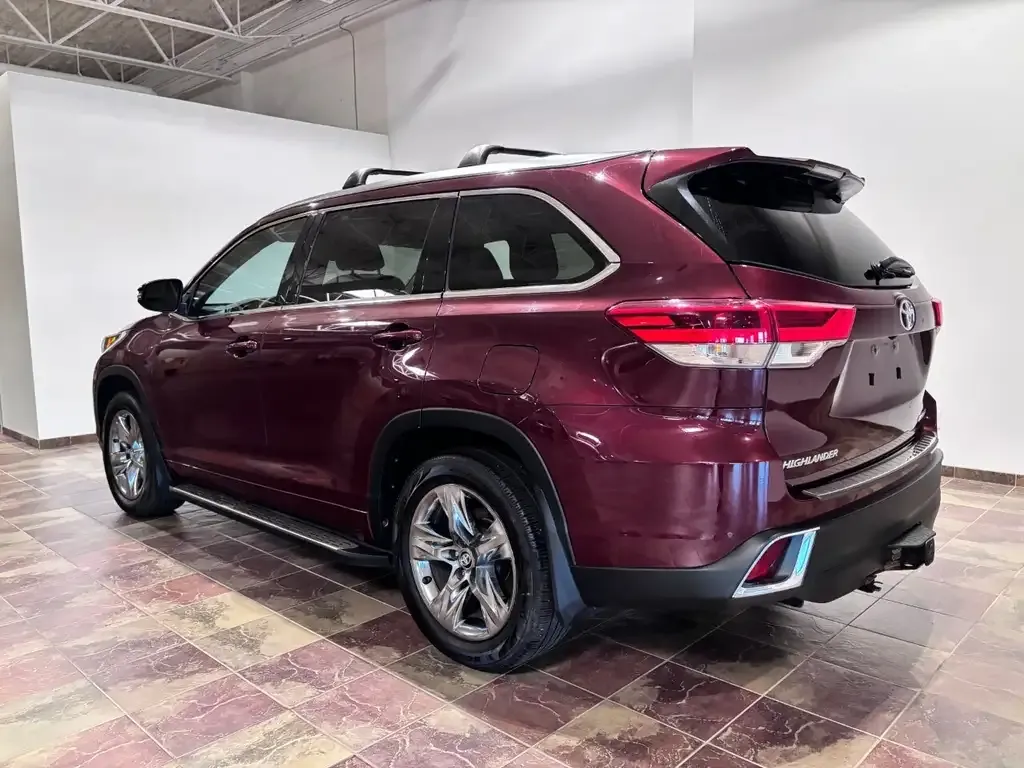 Toyota Highlander 2017 photo 3