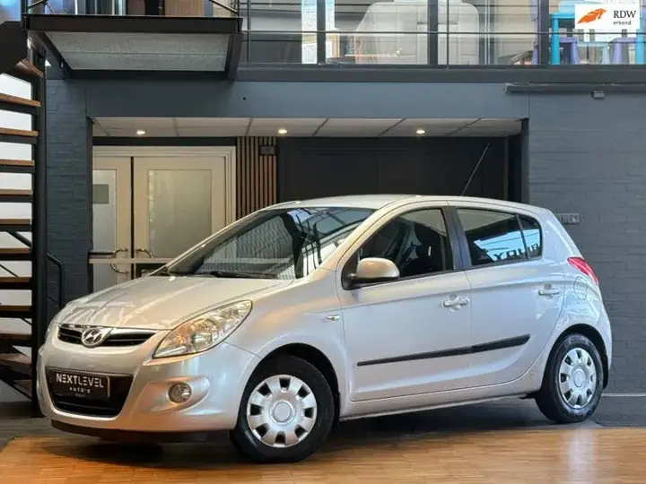 Hyundai I20