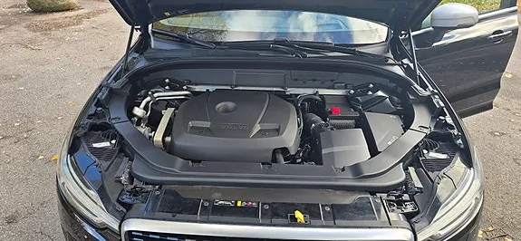 Volvo Xc60 2018 photo 5