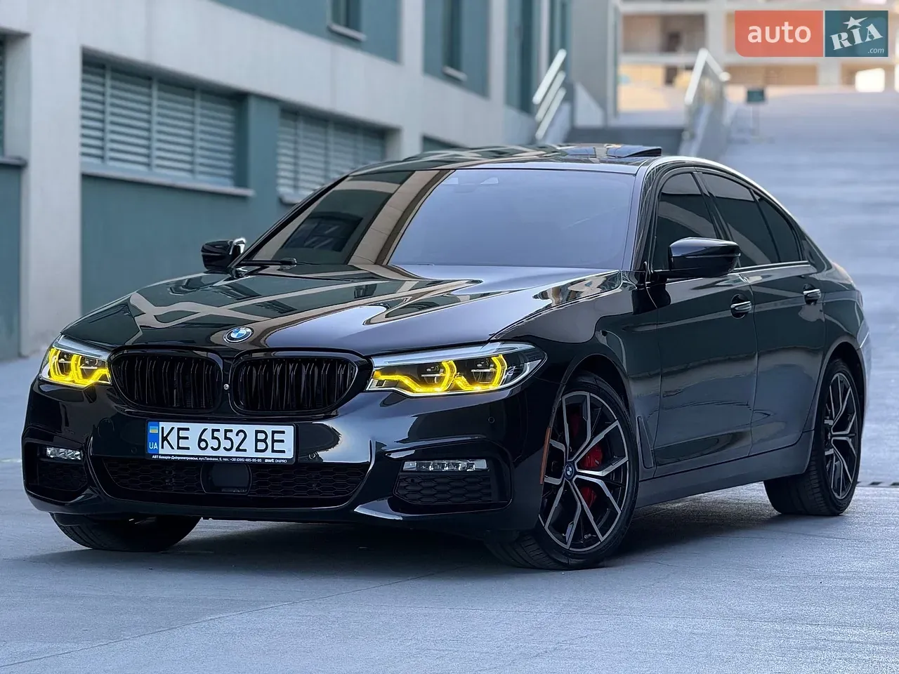 BMW 5 Series 2017 photo 3