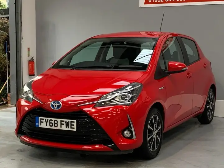 Toyota Yaris 2018 photo 4
