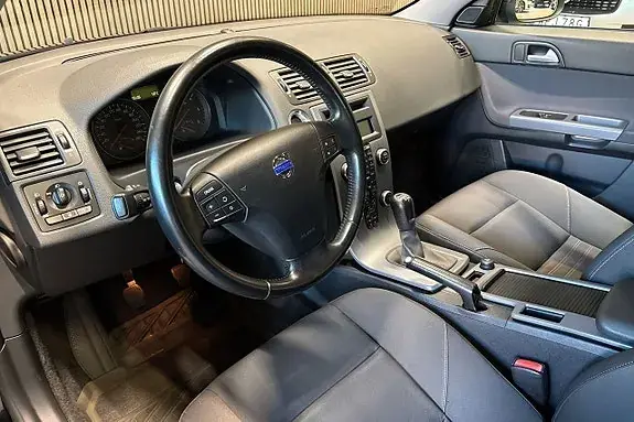 Volvo V50 2011 photo 5