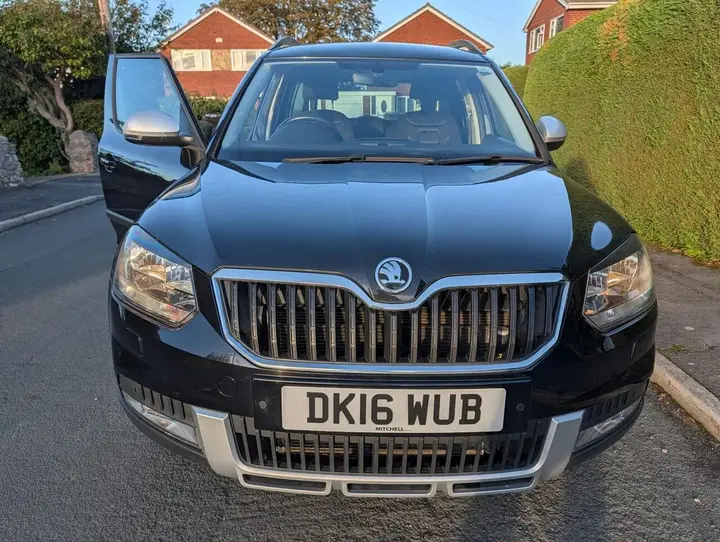 Skoda Yeti 2016 photo 2