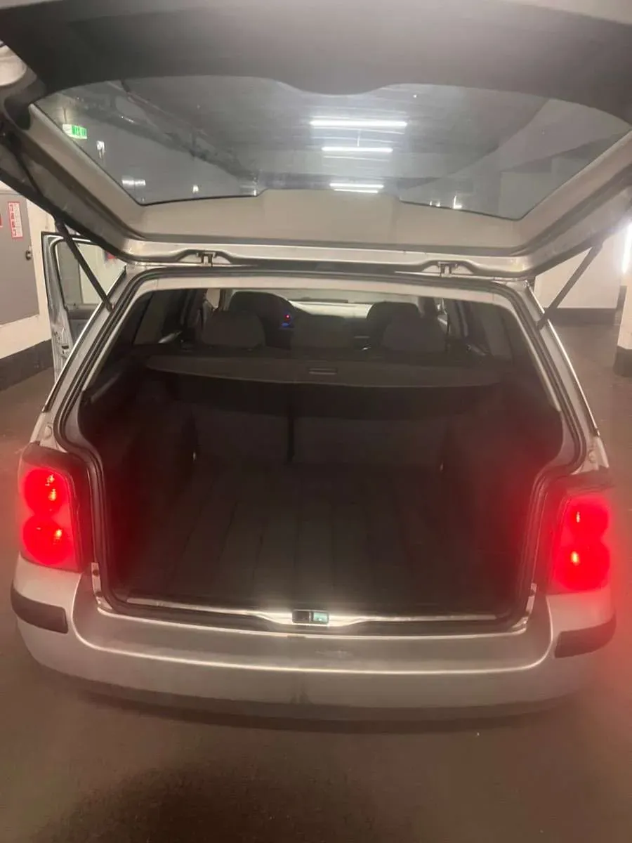 Volkswagen Passat 2004 photo 2