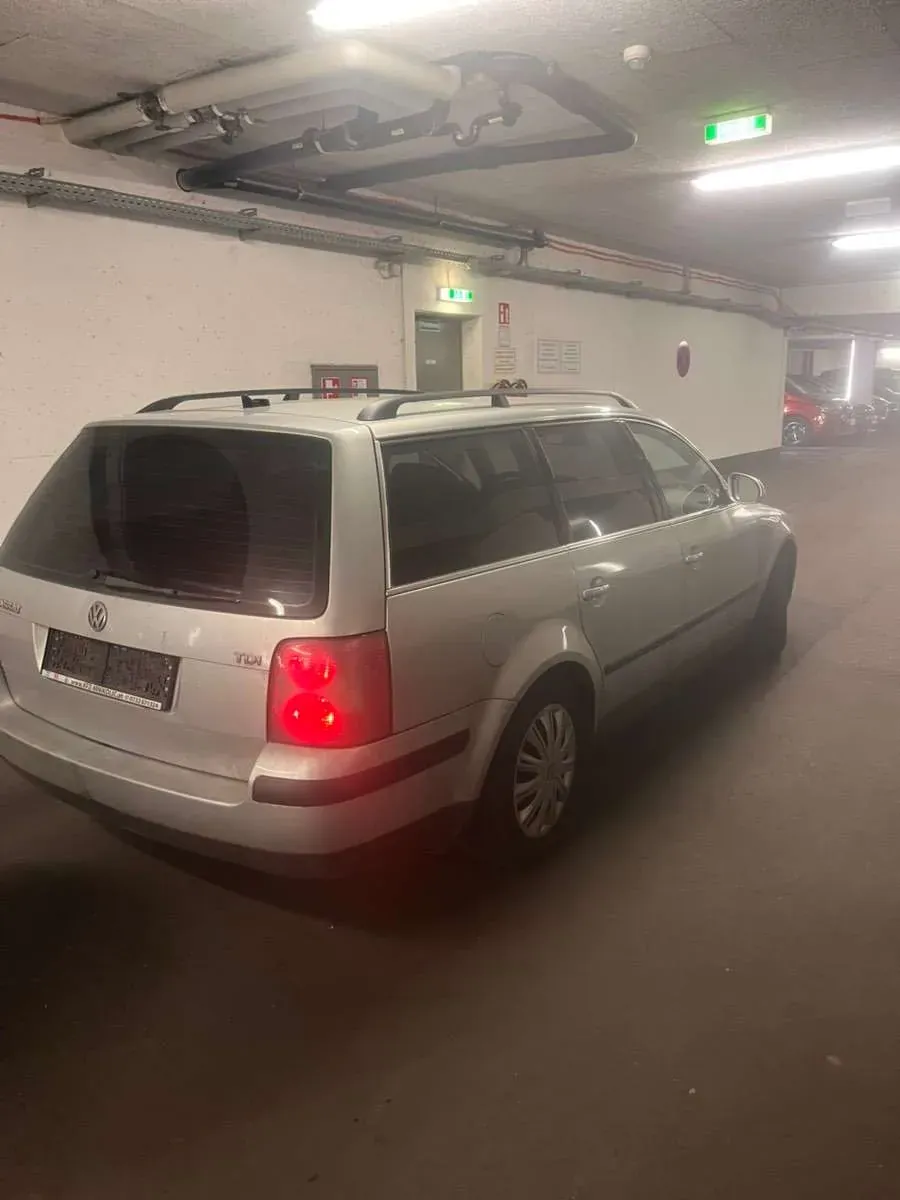 Volkswagen Passat 2004 photo 3
