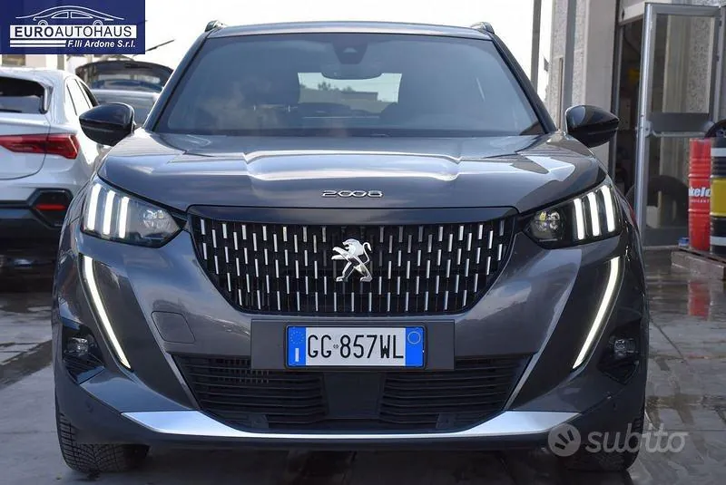 Peugeot 2008 2021 photo 2
