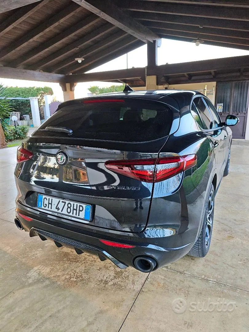 Alfa Romeo Stelvio 2021 photo 4