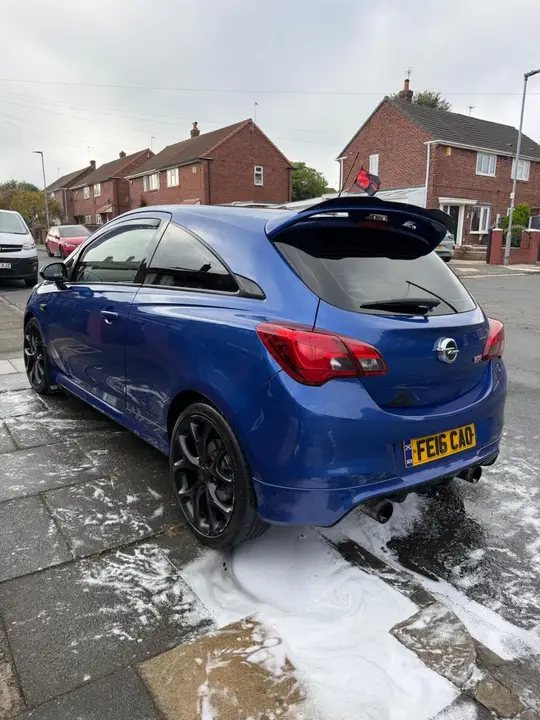 Vauxhall Corsa 2016 photo 2